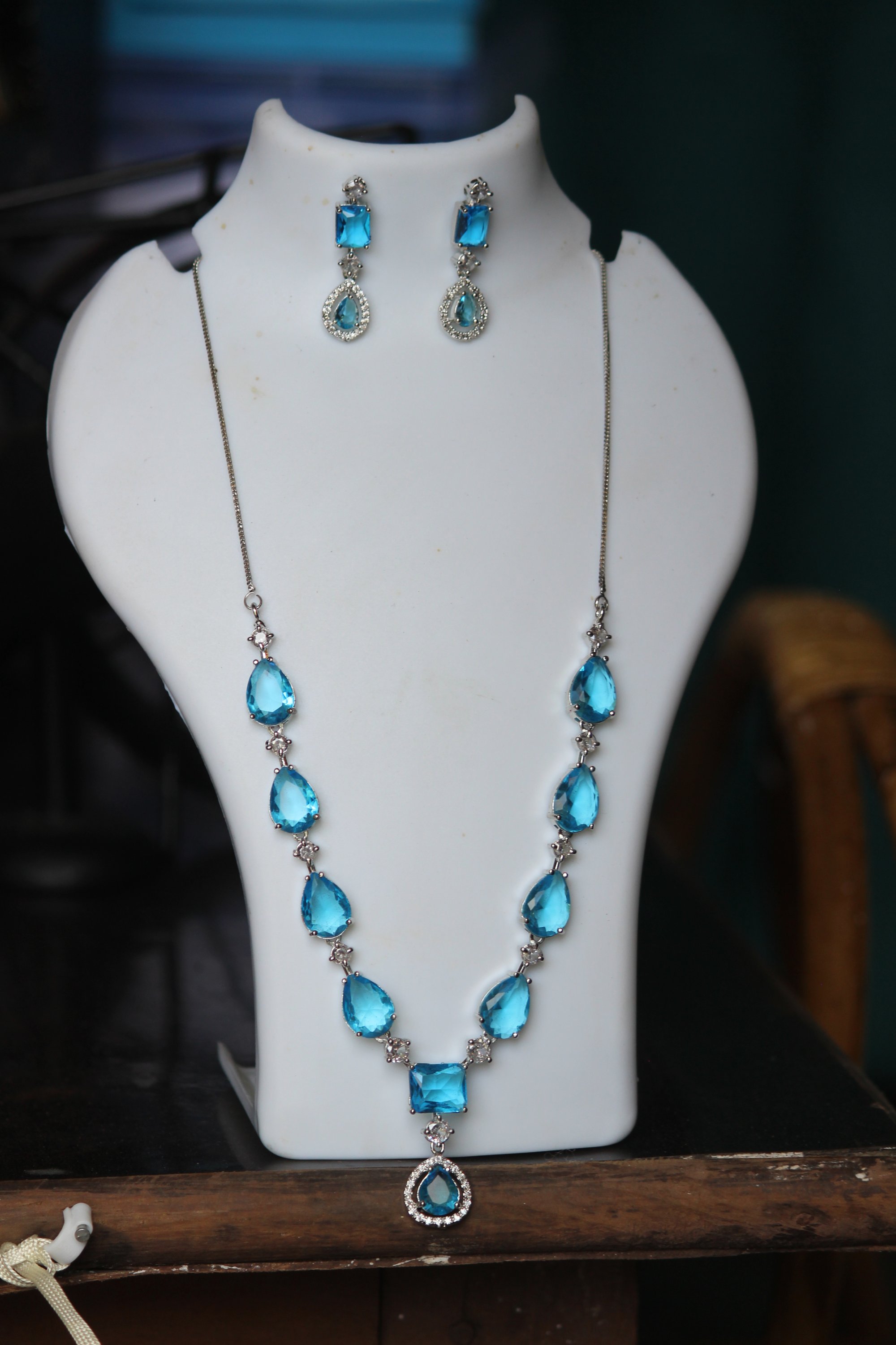 Boutique Image 15